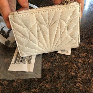 Aimee Kestenberg Hamilton Leather Cloud Bifold Zipper Wallet NWT